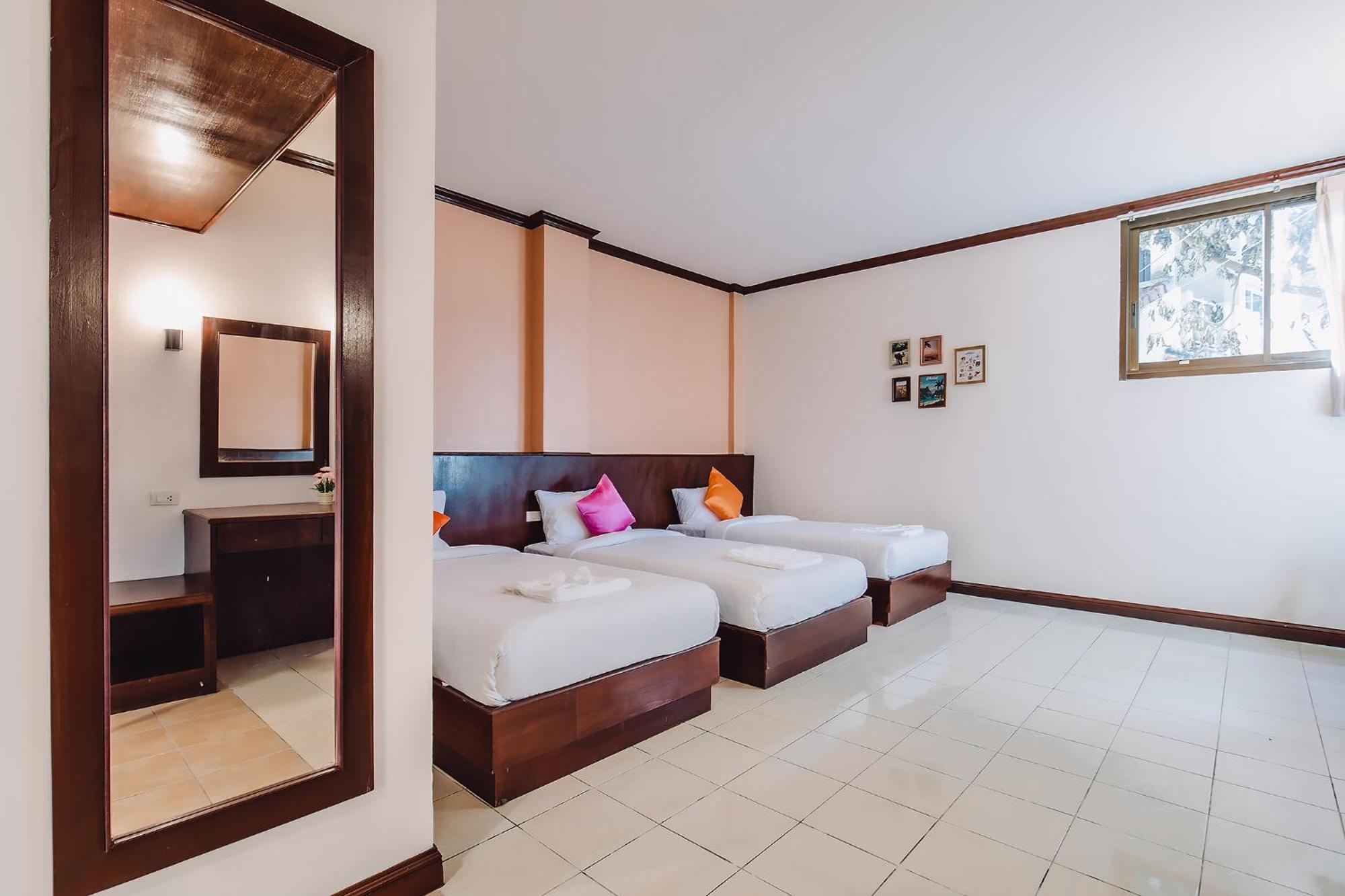 Bauman-Ville Hotel Patong Zewnętrze zdjęcie