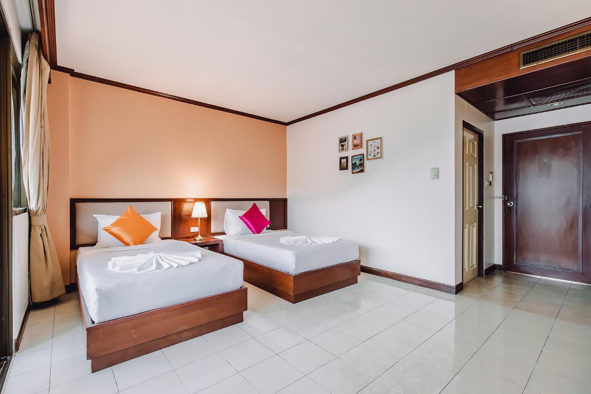 Bauman-Ville Hotel Patong Zewnętrze zdjęcie