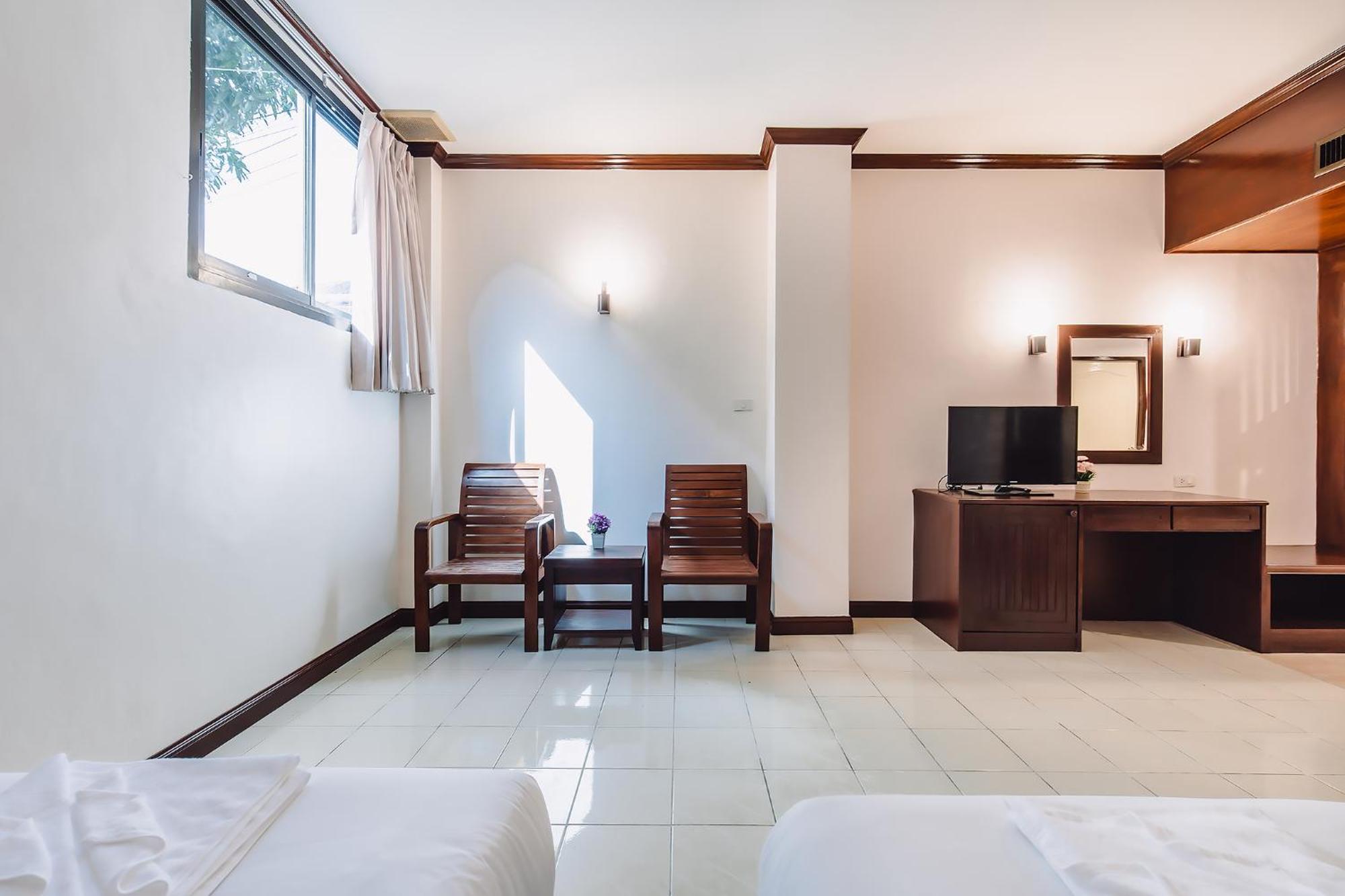 Bauman-Ville Hotel Patong Zewnętrze zdjęcie
